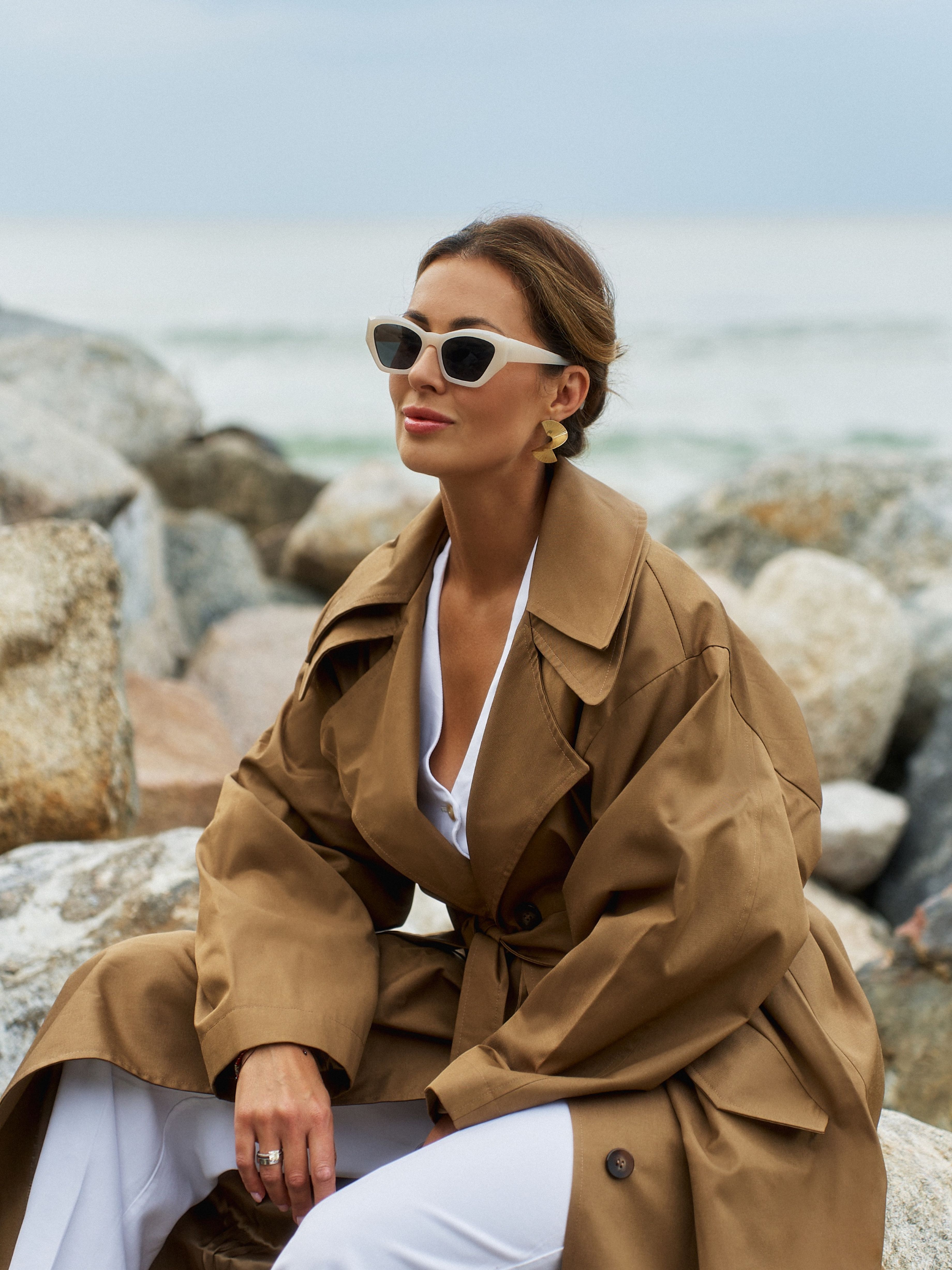 Тренч карамельный с двойным воротником