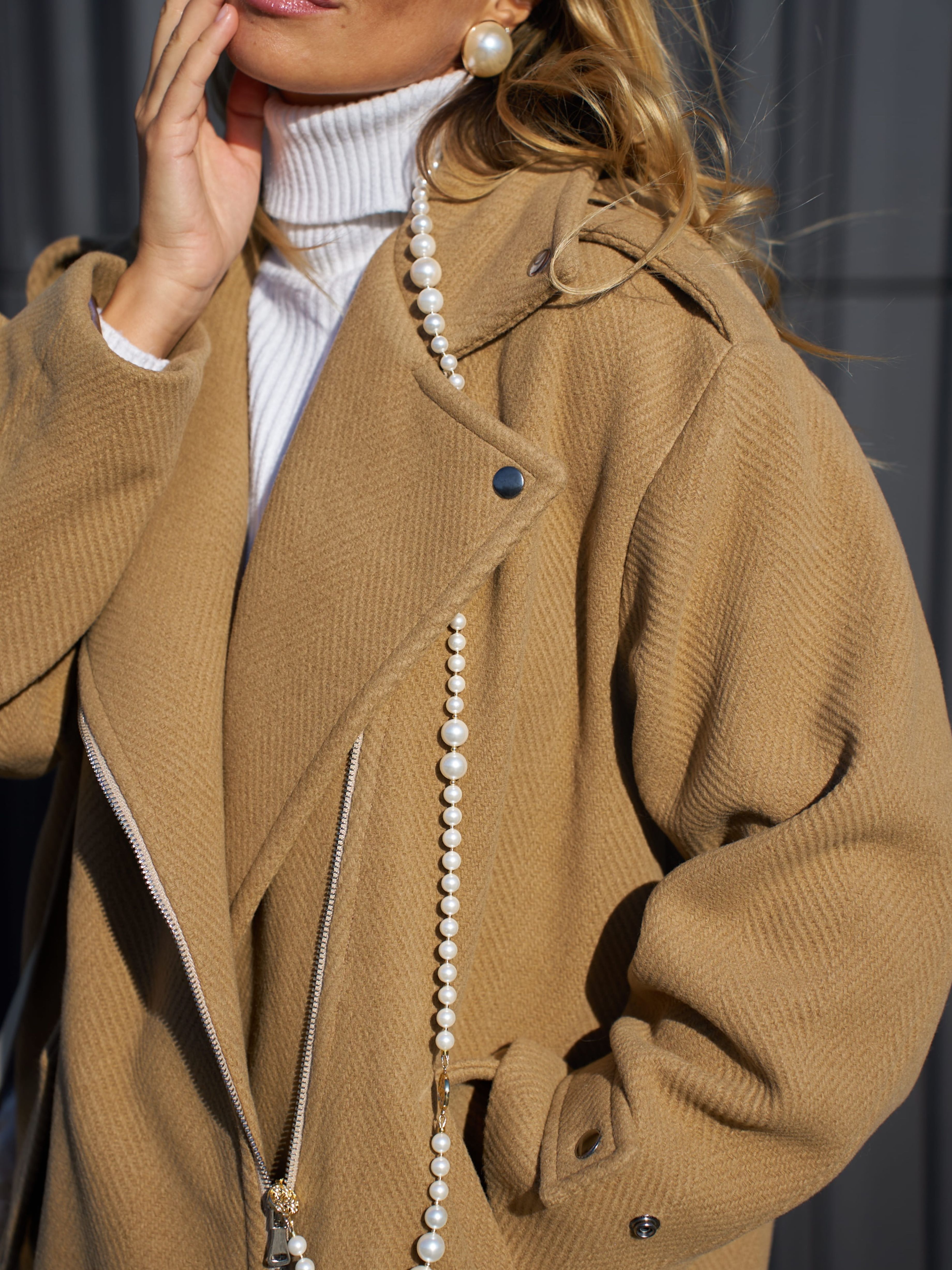 Куртка-косуха из шерсти, бежевая