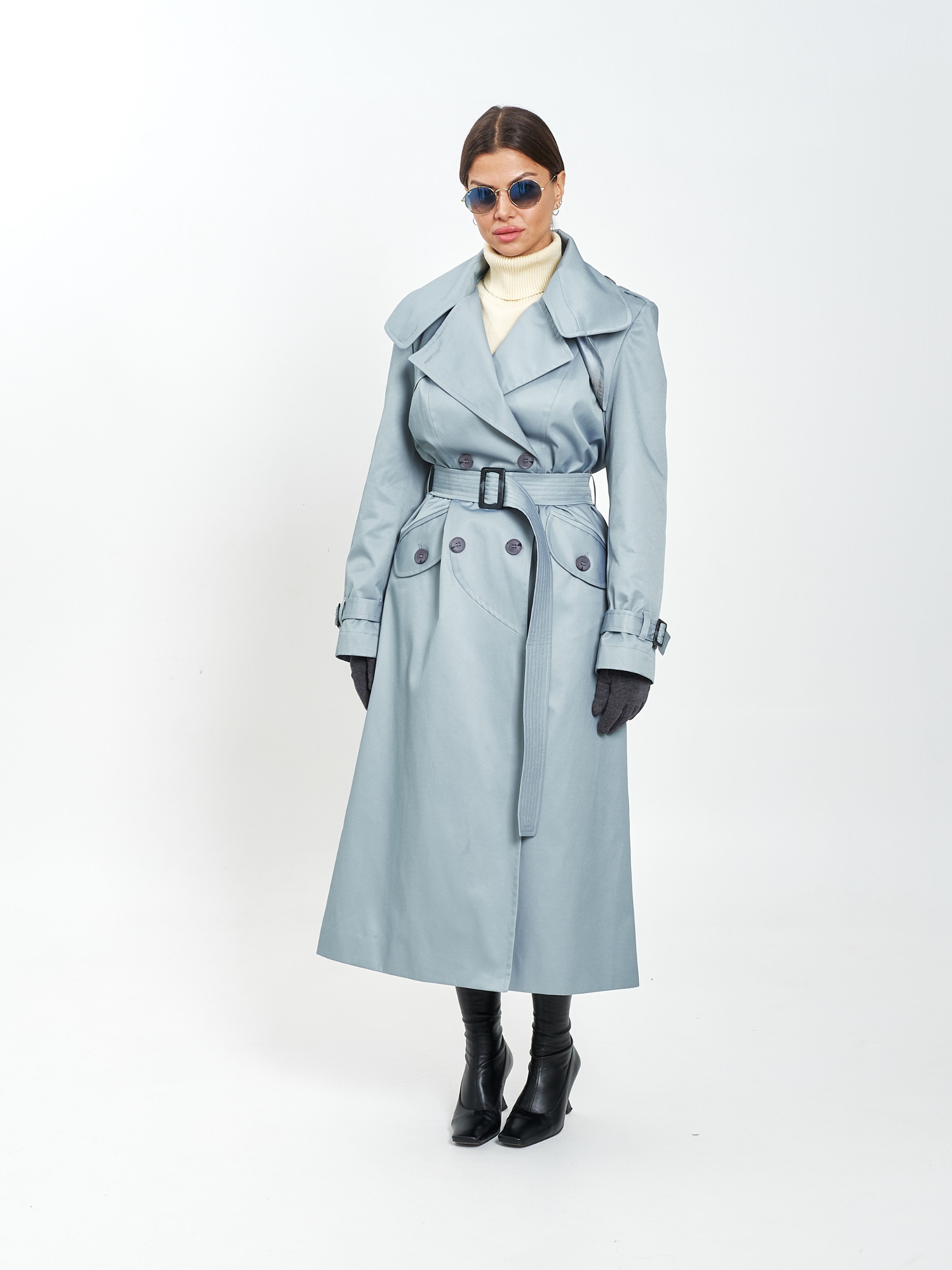 trench_bluegrew_plech