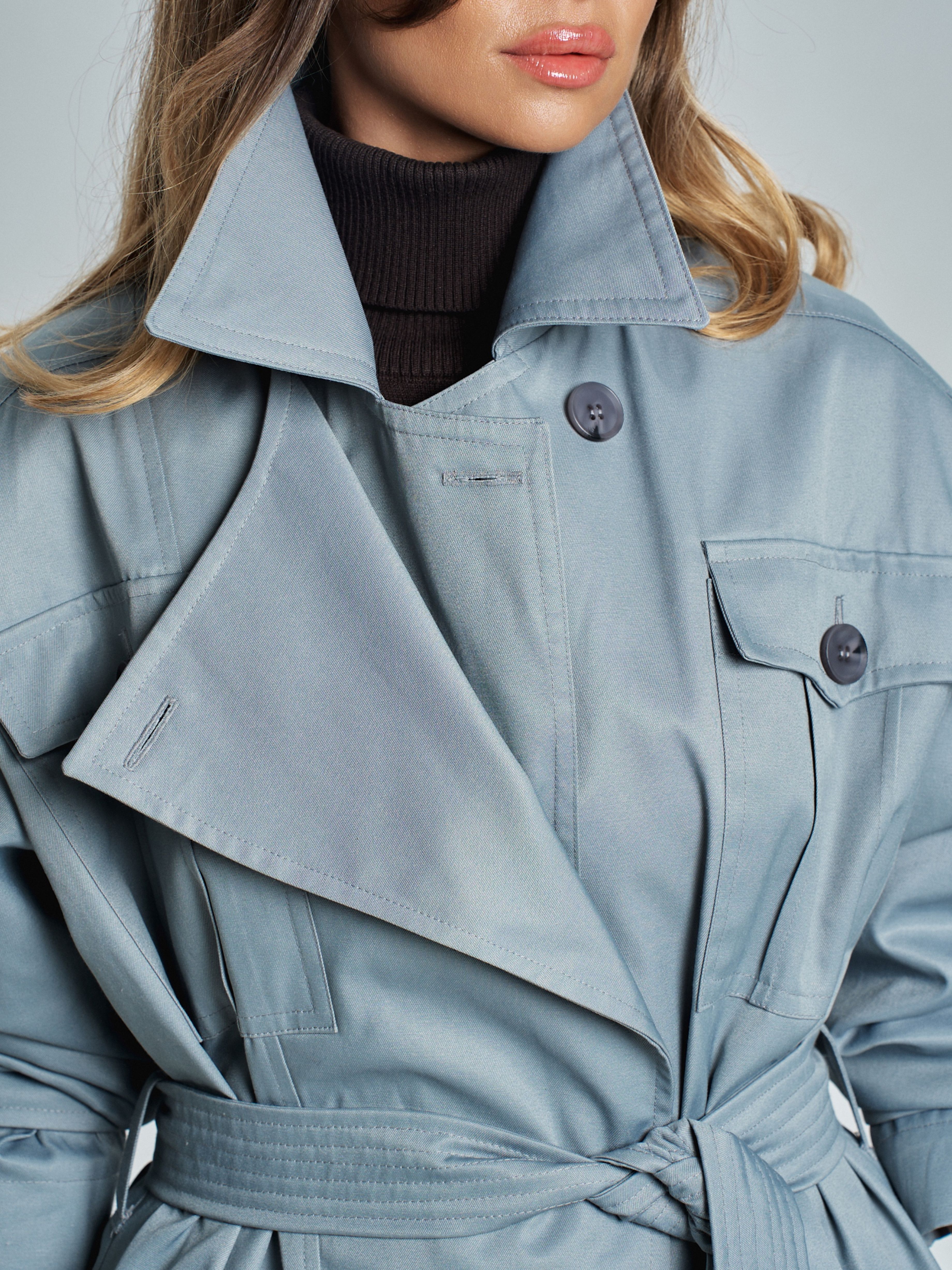 wooman_jacket_coat_bluegray